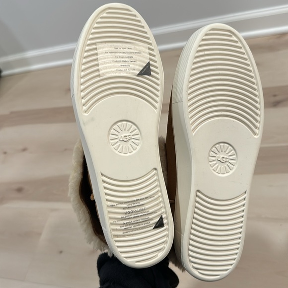 UGG Sneaker Slide Boots size 9.5 - Picture 9 of 10